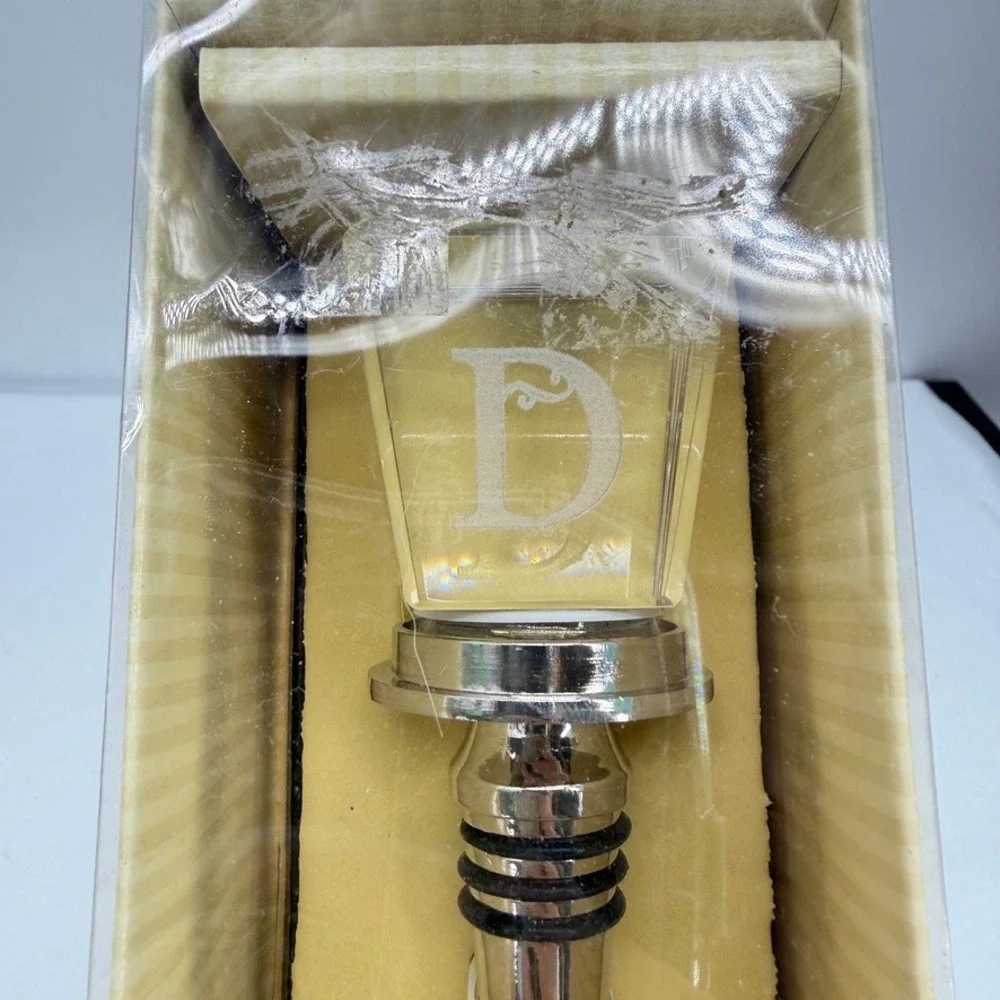 Cypress Solid Clear Glass D Initial Monogram Letter Wine Stopper Topper 4